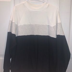 American Eagle colorblock crew neck